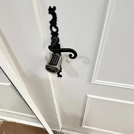 アパート Elegant*epoxy*design&decor *